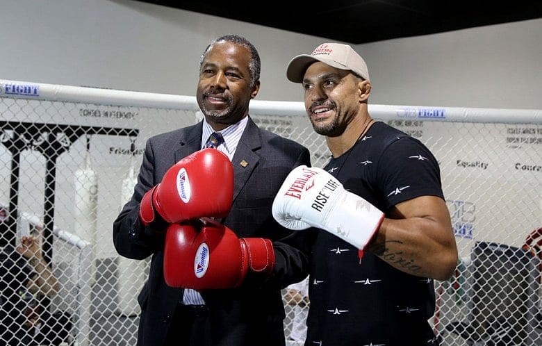 Carson enters GOP debate with momentum; Bush seeks jumpstart