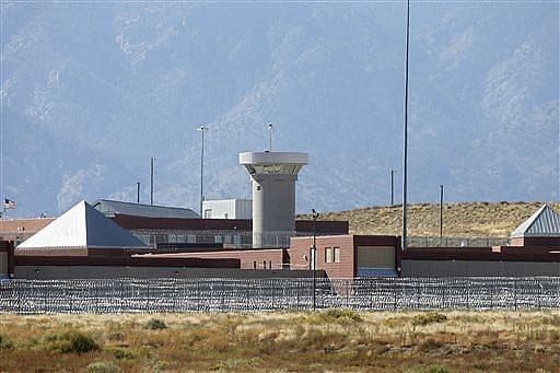 Congress OKs bill banning Guantanamo detainees from US
