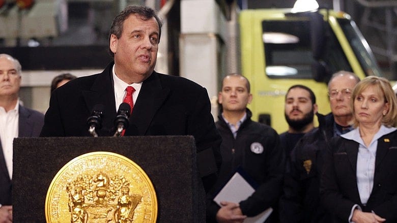 Christie tries to close in on New Hampshire
