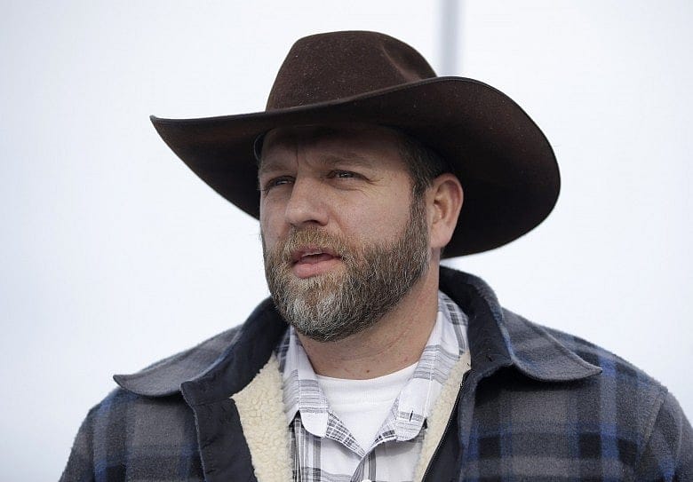 Ranchers who inspired Oregon occupation report to prison