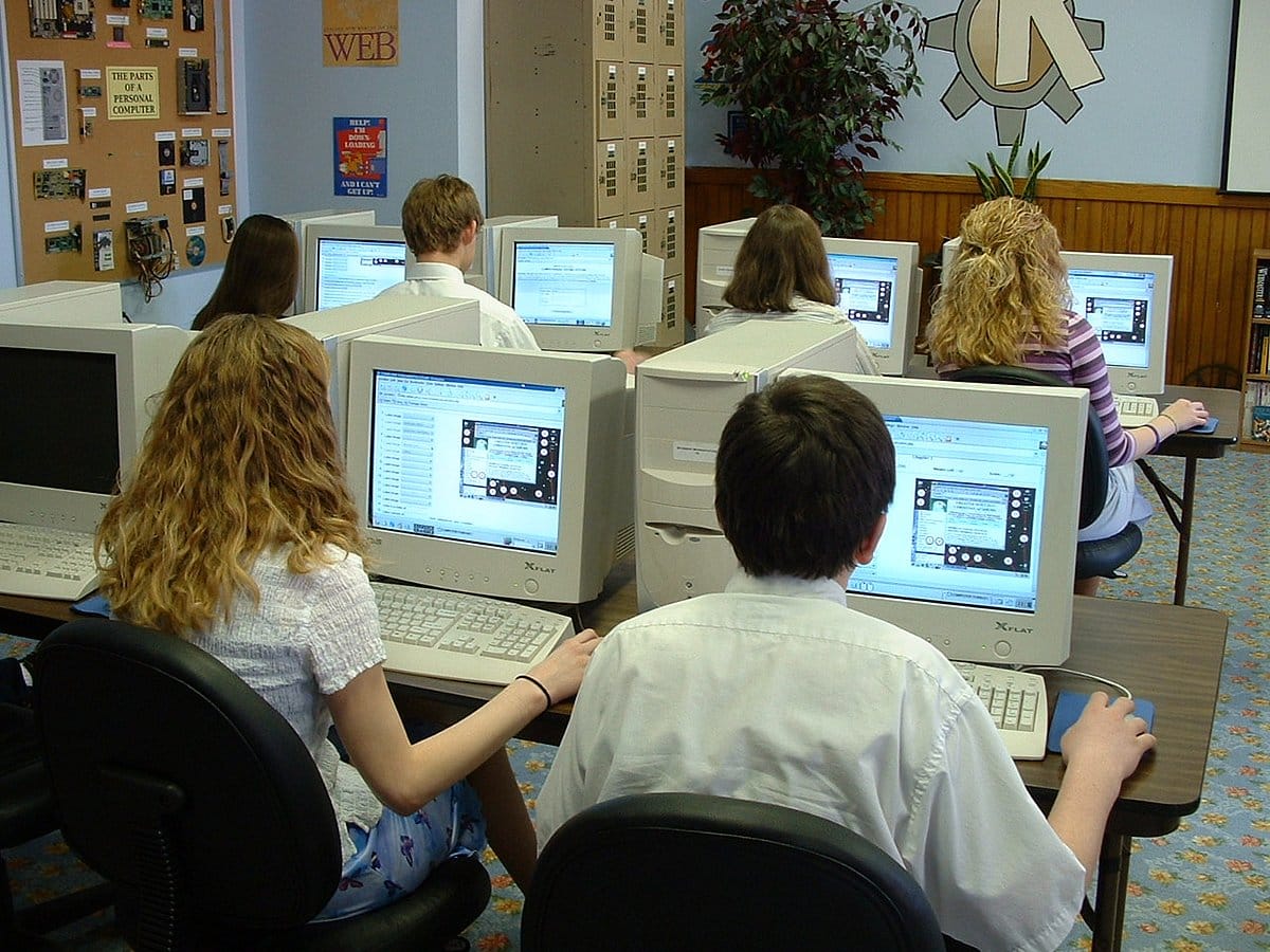 New report shows innovation is key in education reform, not spending
