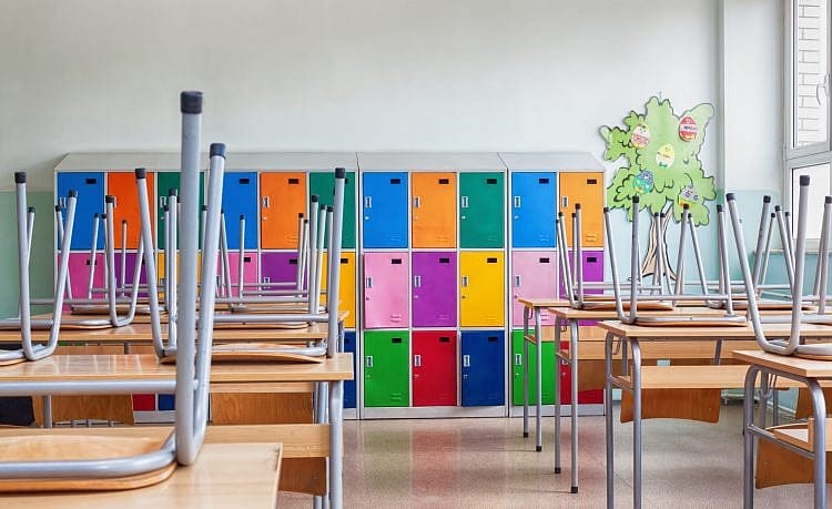 Four-Day School Weeks, Gaining Popularity, Face Pushback From Lawmakers