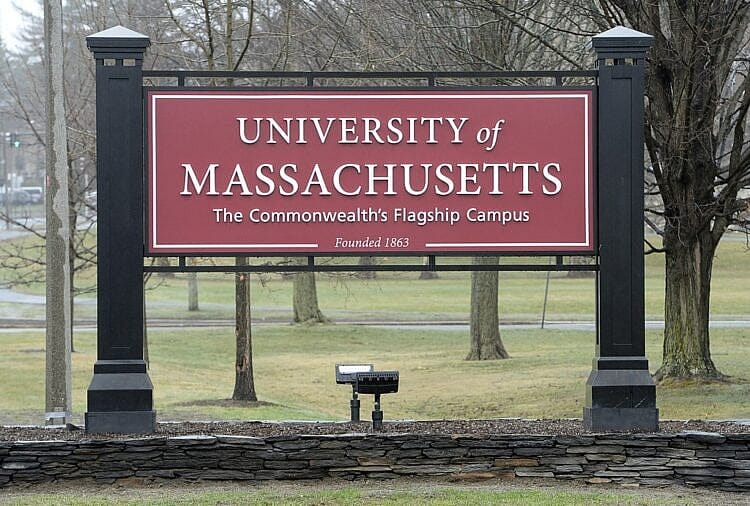 UMass To Offer Many Illegal Immigrants Free Tuition Next School Year
