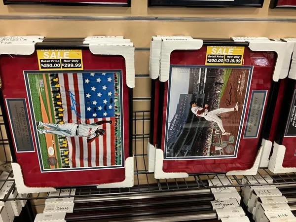 Roman Anthony’s Autograph Now Costs More Than David Ortiz’s