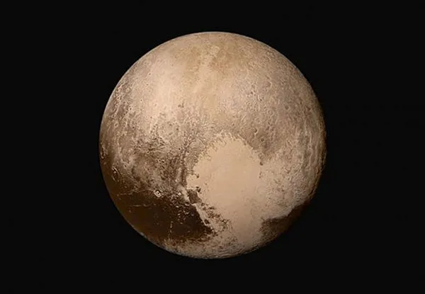Pluto conditions: hazy with flowing ice