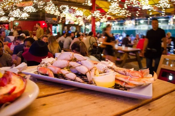 Barking Crab:  serving up seafood in an urban clam shack