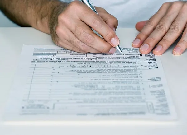 Feds take action to fix mistakenly awarded work permits