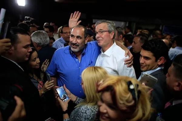Puerto Rican voters prized by Democrats, Republicans