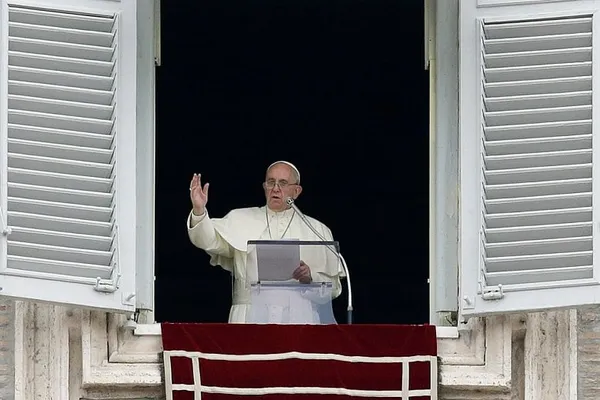 Look for a ‘Francis effect’ at the voting booth, not in the pews