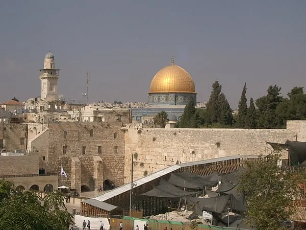 With secret prayers, Jews challenge ‘status quo’ at Jerusalem holy site