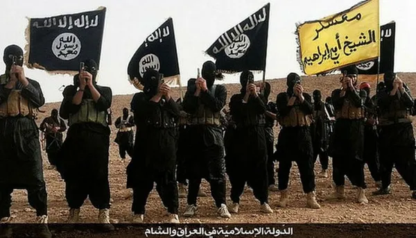 ISIS briefly takes center of Libyan city, beheads 12