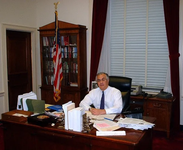 Bay State may avoid losing a congressional seat as population grows