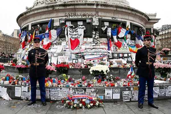 French president, rocker honor 2015 attack victims