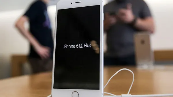 Some victims in mass shooting support efforts to hack iPhone