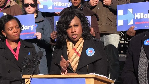 Clinton, Sanders supporters hold dueling rallies at State House