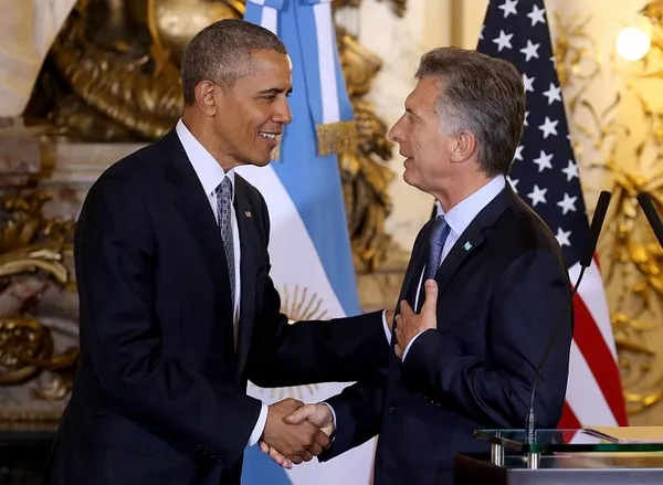 Obama travels from Cuba to Argentina despite Brussels