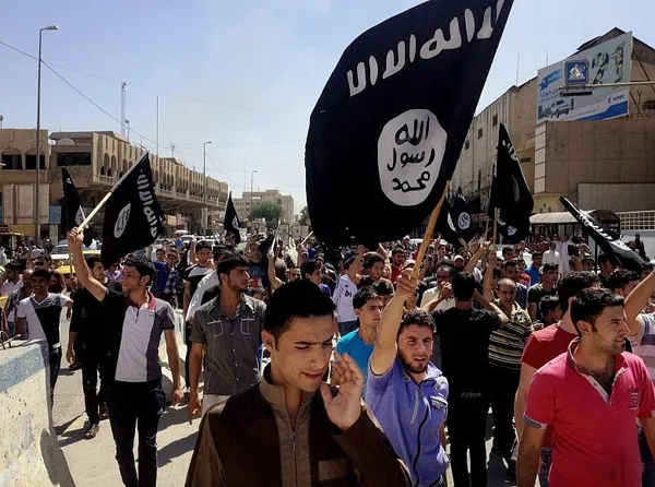 Islamic State fire kills US Navy SEAL in combat in Iraq