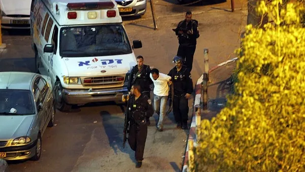 Palestinian attacks kill American tourist, wound 12 Israelis