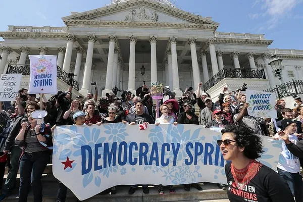 Hundreds busted at US Capitol protesting in money in politics