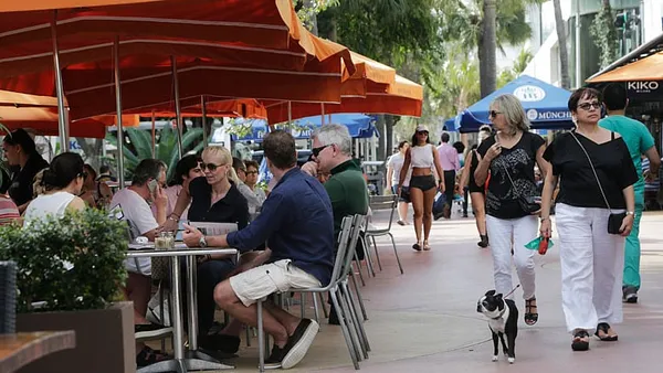 Poll: Americans more upbeat about own finances than economy