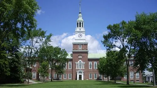 Dartmouth students defend tearing down police display