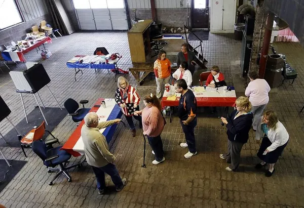 Indiana Dems excited, optimistic; GOP divided, poll shows