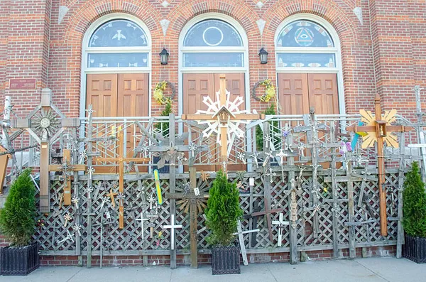 Boston’s Lithuanian community thrives despite pressures