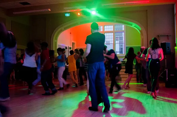 Salsa dancing gives growing crowds fun way to meet friends