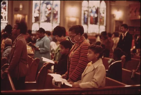 Church-going women live longer, Harvard study shows