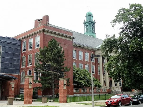 Boston Latin parents protest tone of race seminar
