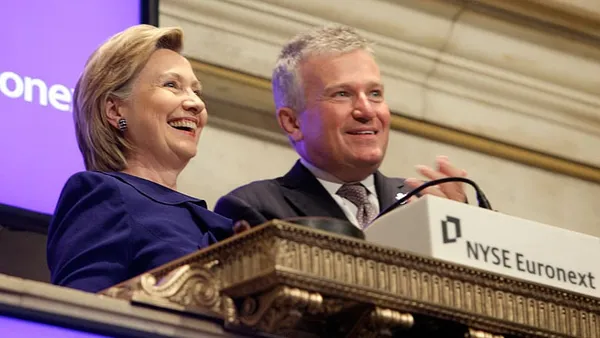 Clinton’s State Dept. calendar missing scores of entries