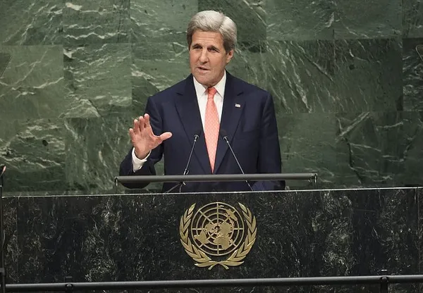 Kerry calls doctoring Iran briefing video ‘stupid’