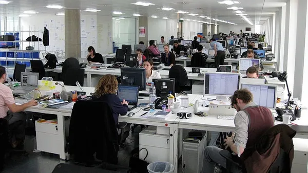 Equal pay for less work? Every day men work 42 minutes more than women