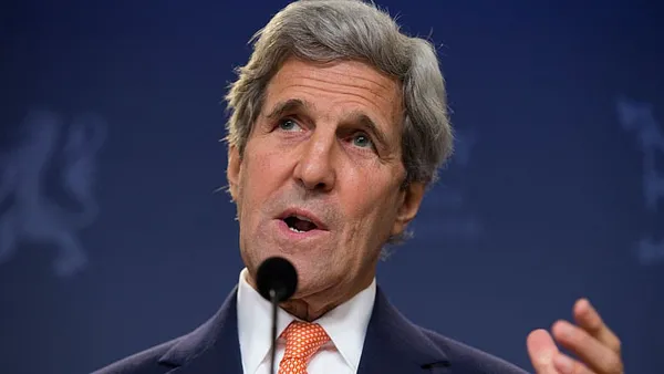 After Trump’s Taiwan call, Kerry declines to comment