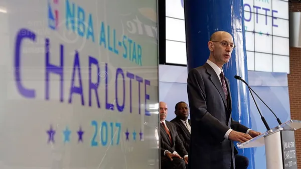 Mass. pols bid to bring NBA All-Star Game to Boston
