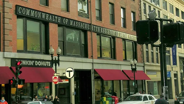 Lawmakers send Real ID bill to Baker, agree to his license amendment