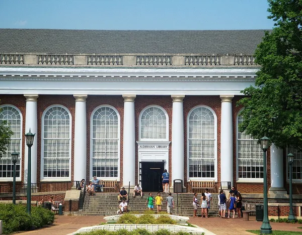 Rolling Stone gang-rape libel suit headed to trial