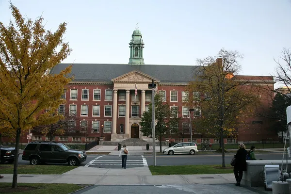 Feds’ Boston Latin probe finds one civil rights violation