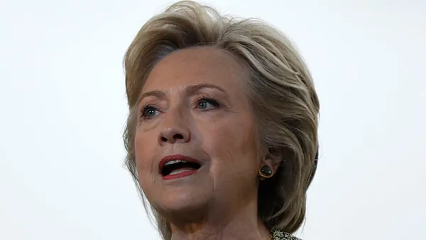 Clinton says Trump gives ‘aid, comfort’ to ISIS recruiters