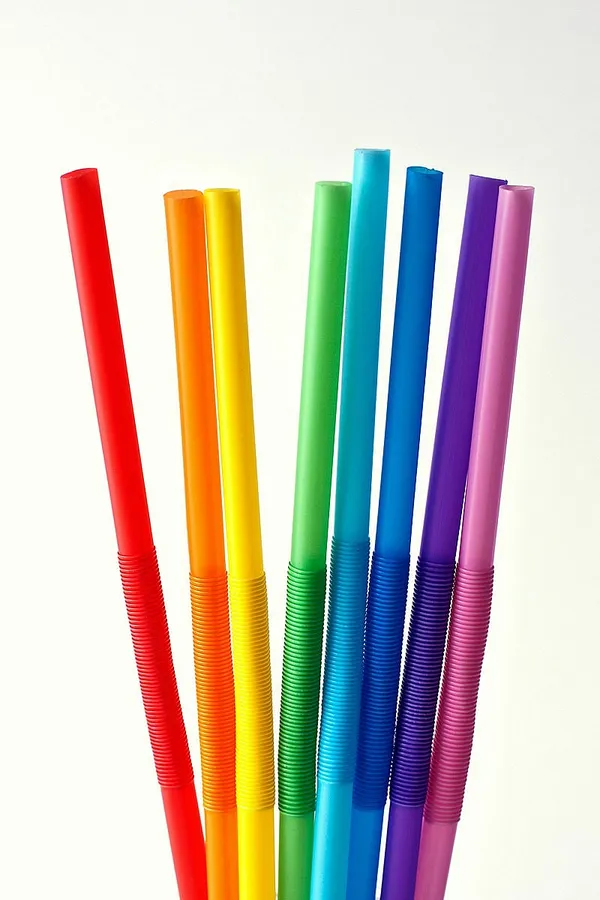 Ban Plastic Straws Unless Customer Asks For One, Massachusetts Legislative Committee Says
