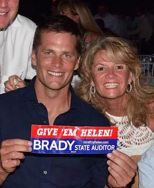 Tom Brady Heads To 10th Super Bowl