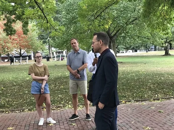 Libertarian VP Candidate:  Let Illegal Immigrants Have Guns