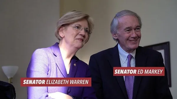 Elizabeth Warren and Ed Markey Want Airlines To Make Sure They Have Epipens For Medical Emergencies