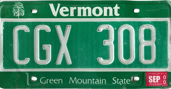 Vermonters Want Phil Scott and Bernie Sanders To Seek Re-Election