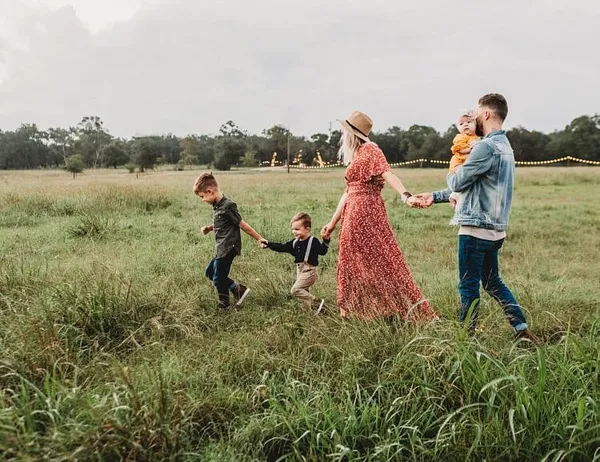 Connecticut School Apologizes After Trying To Change Mother’s Day and Father’s Day To ‘Important Grownups Day’