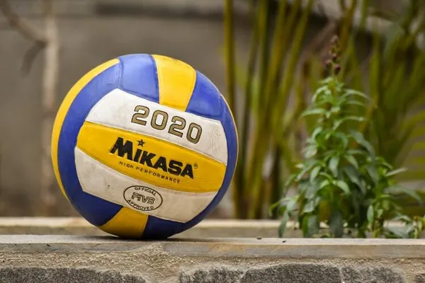 Boy Helped Pembroke High Girls’ Volleyball Team Make The Playoffs This Season
