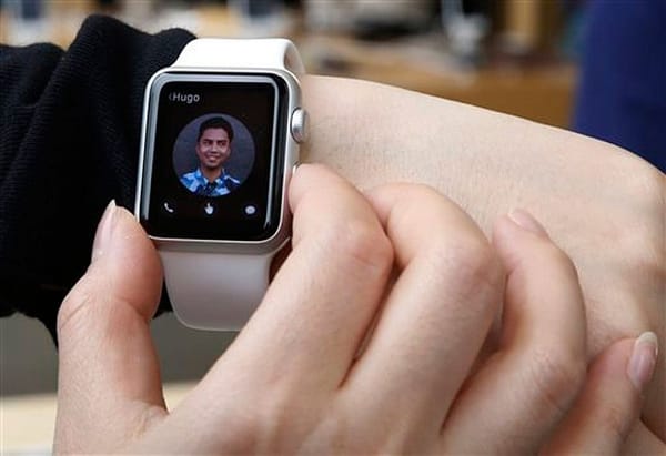 Consumers mixed on Apple watch