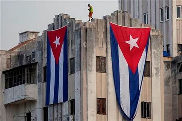 Cuban dissidents not invited to embassy event