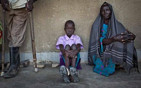 South Sudan leader signs peace deal amid sanctions threat