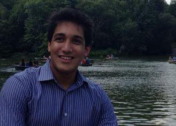 Harvard student loses Facebook gig for app that shows flaws